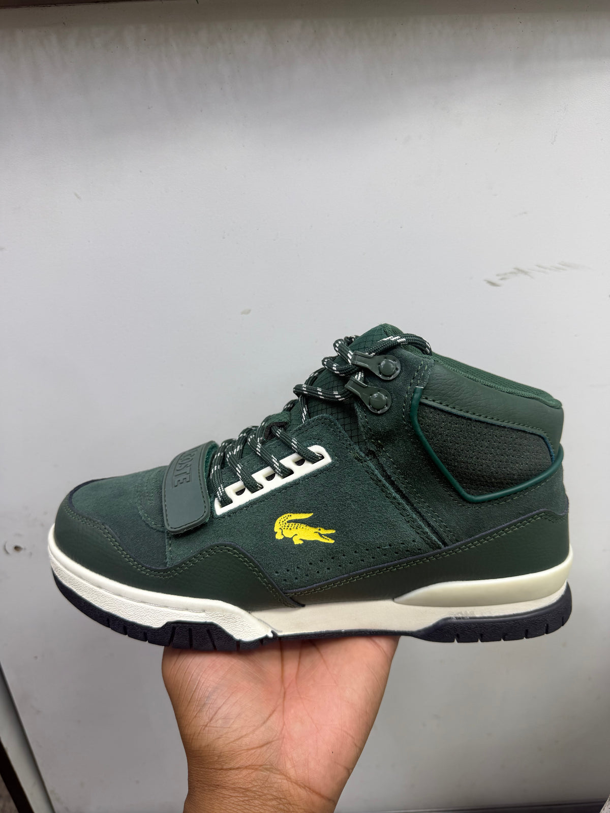Lacoste Missouri Mid
Sneakers