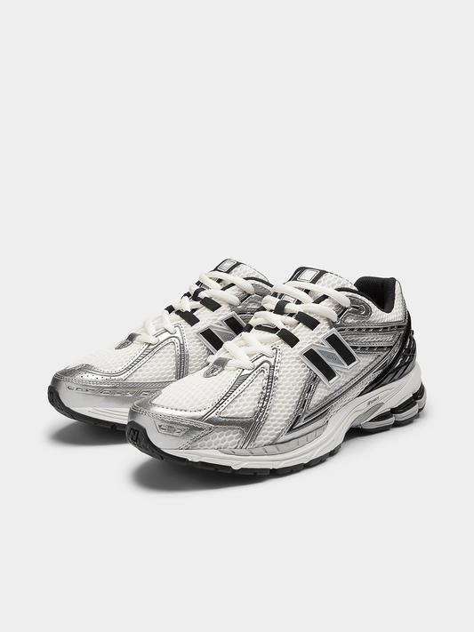 New Balance Men's 1906R v1 White/Silver Sneaker