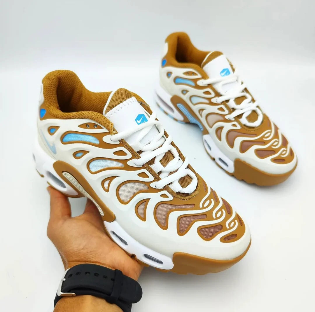 AIR MAX PLUS DRIFT "PHANTOM/CACAO WOW" SNEAKERS