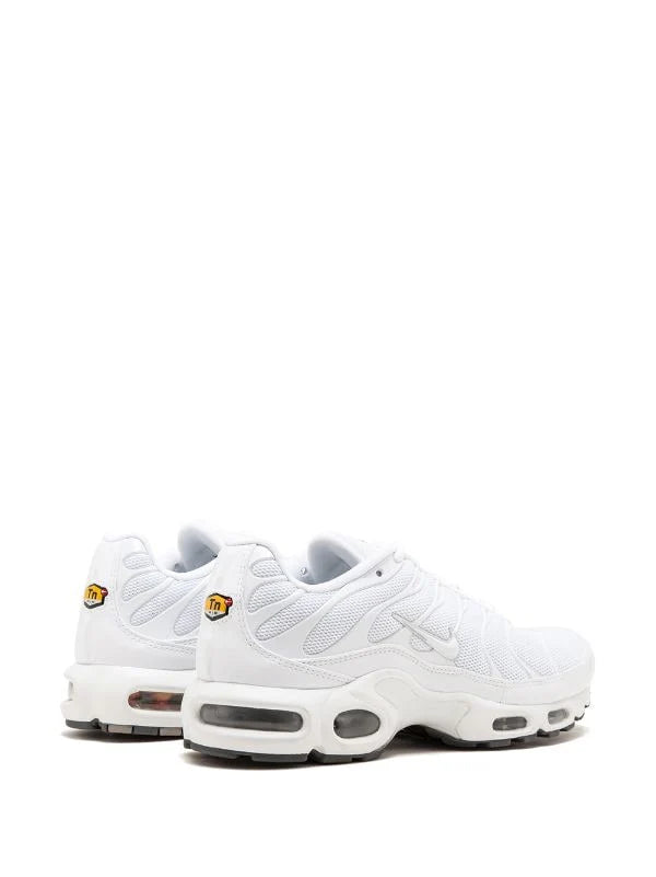 NIKE AIR MAX PLUS "TRIPLE WHITE"