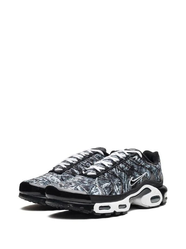 AIR MAX PLUS AMP "SHATTERED ICE" SNEAKERS