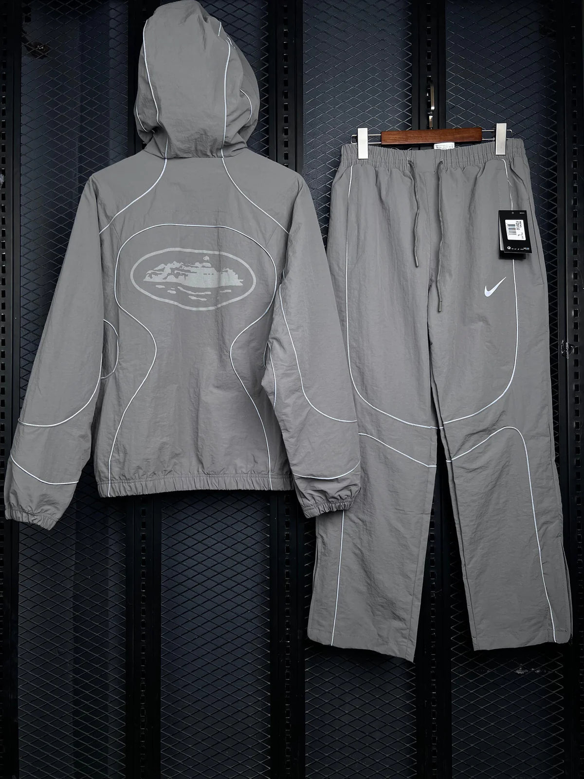 NIKE X CORTEIZ NRG ONYX "GREY" TRACKSUIT SET (TOP AND BOTTOM)