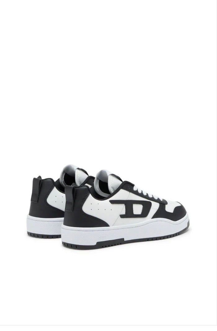 Men's Black/White Diesel
S-Ukiyo Sneaker