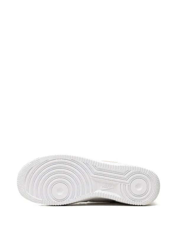 AIR FORCE 1 LOW ESSENTIAL "Toe Swoosh - White / Rattan"