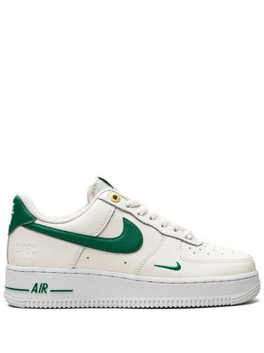 NIKE AIR FORCE 1 LOW "UNITED IN VICTORY - WHITE"