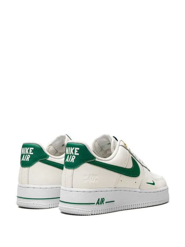 NIKE AIR FORCE 1 LOW "UNITED IN VICTORY - WHITE"