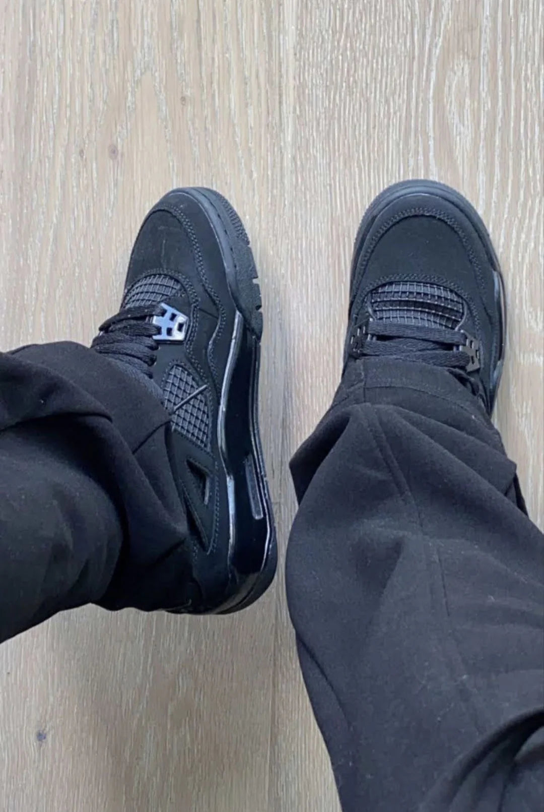 Jordan 4 Black cat