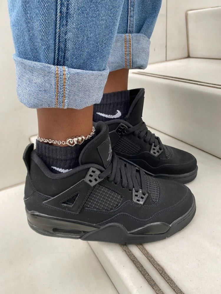 Jordan 4 Black cat