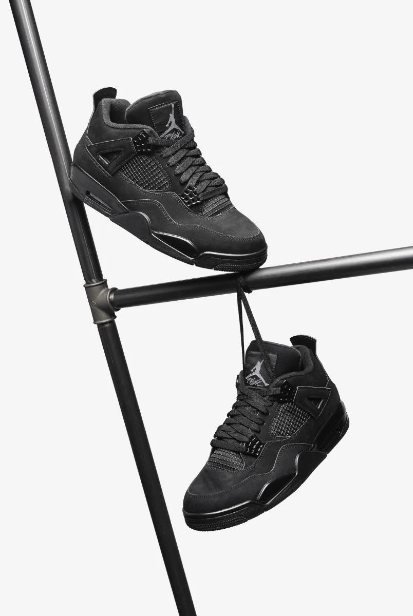 Jordan 4 Black cat