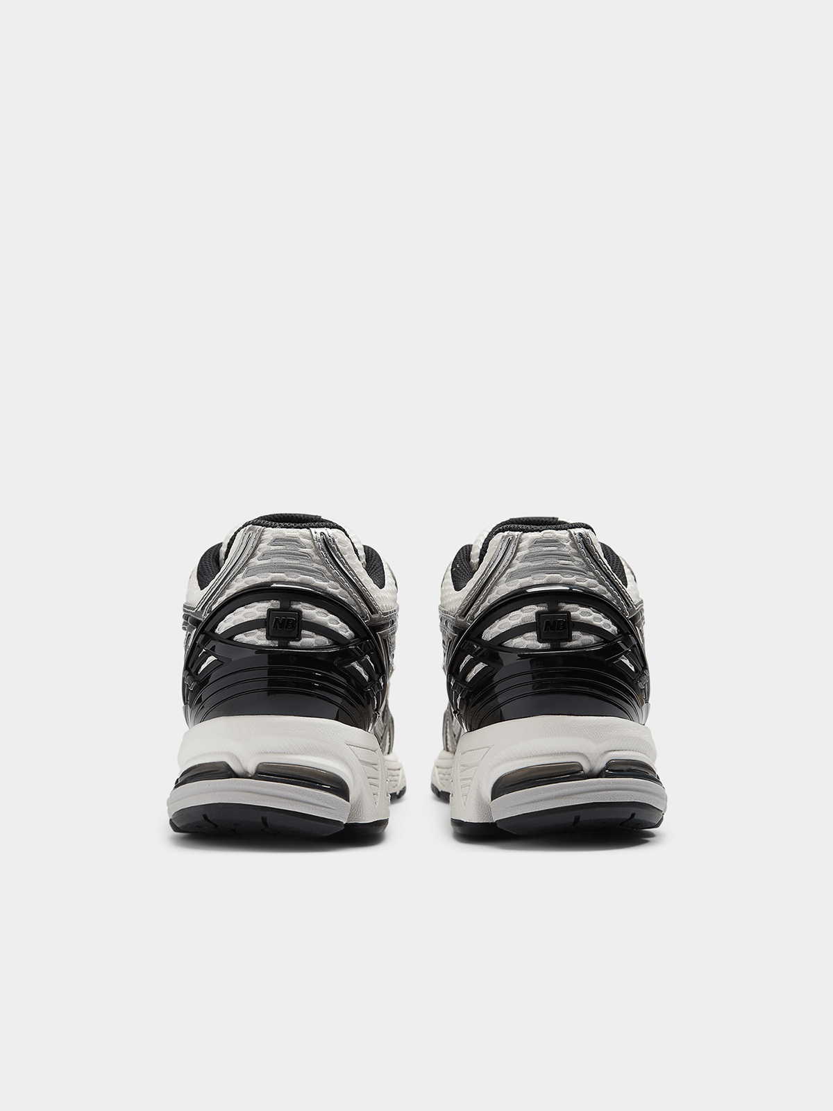 New Balance Men's 1906R v1 White/Silver Sneaker