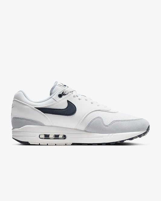 NIKE AIR MAX 1