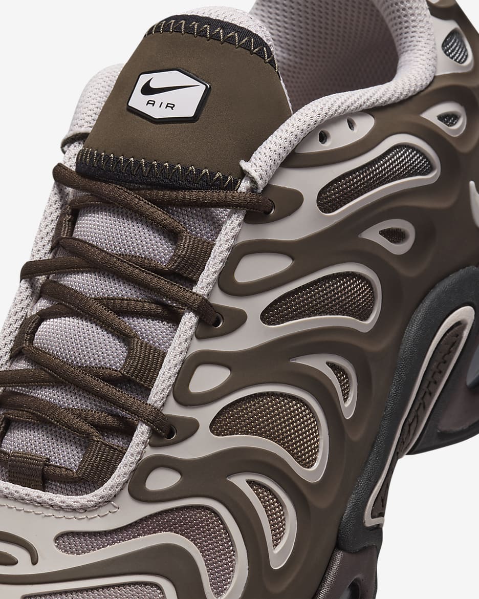 NIKE AIR MAX PLUS DRIFT BROWN