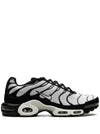 NIKE AIR MAX PLUS "OREO