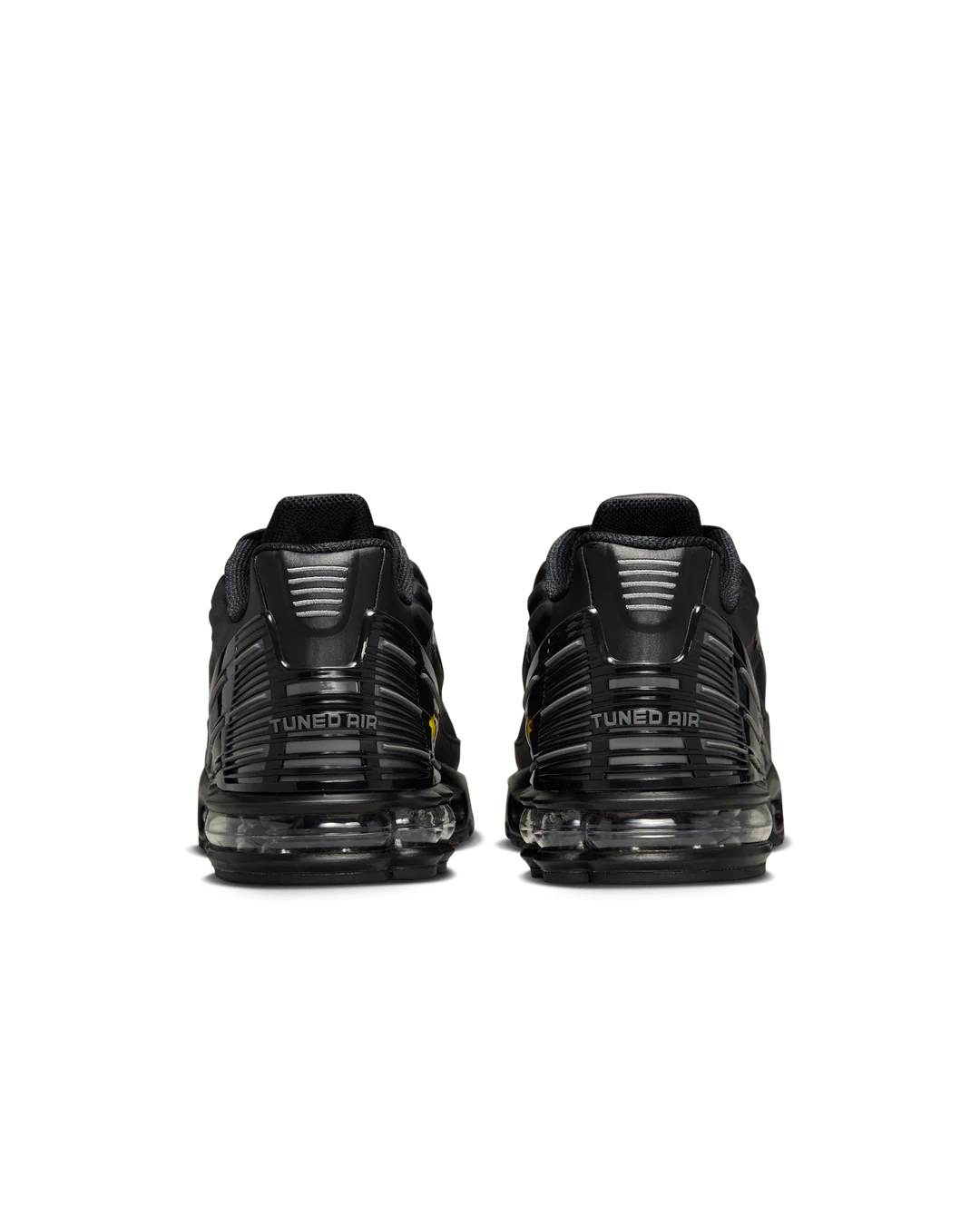 NIKE AIR MAX PLUS III