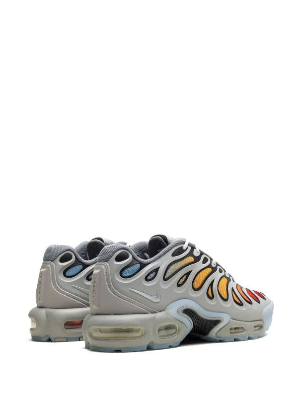AIR MAX PLUS DRIFT SNEAKERS