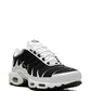 NIKE AIR MAX PLUS "BLACK / WHITE