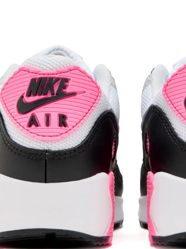 Nike
Air Max 90 sneakers