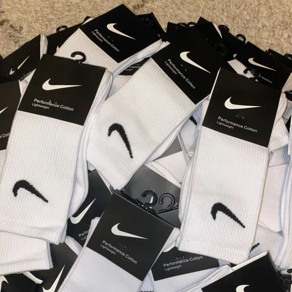 NIKE SOCKS (LONG) 3 PAIRS