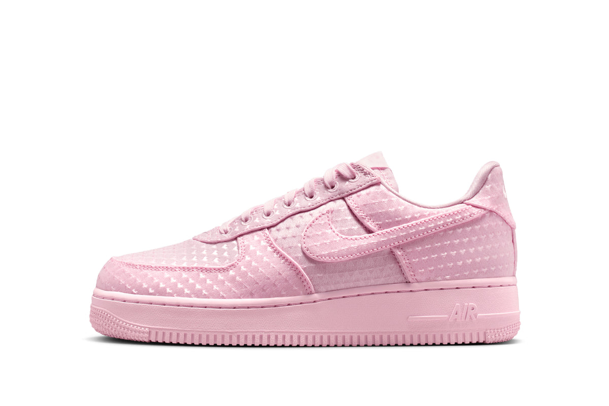 Nike Women's Air Force 1 '07 SE 'Valentine's Day