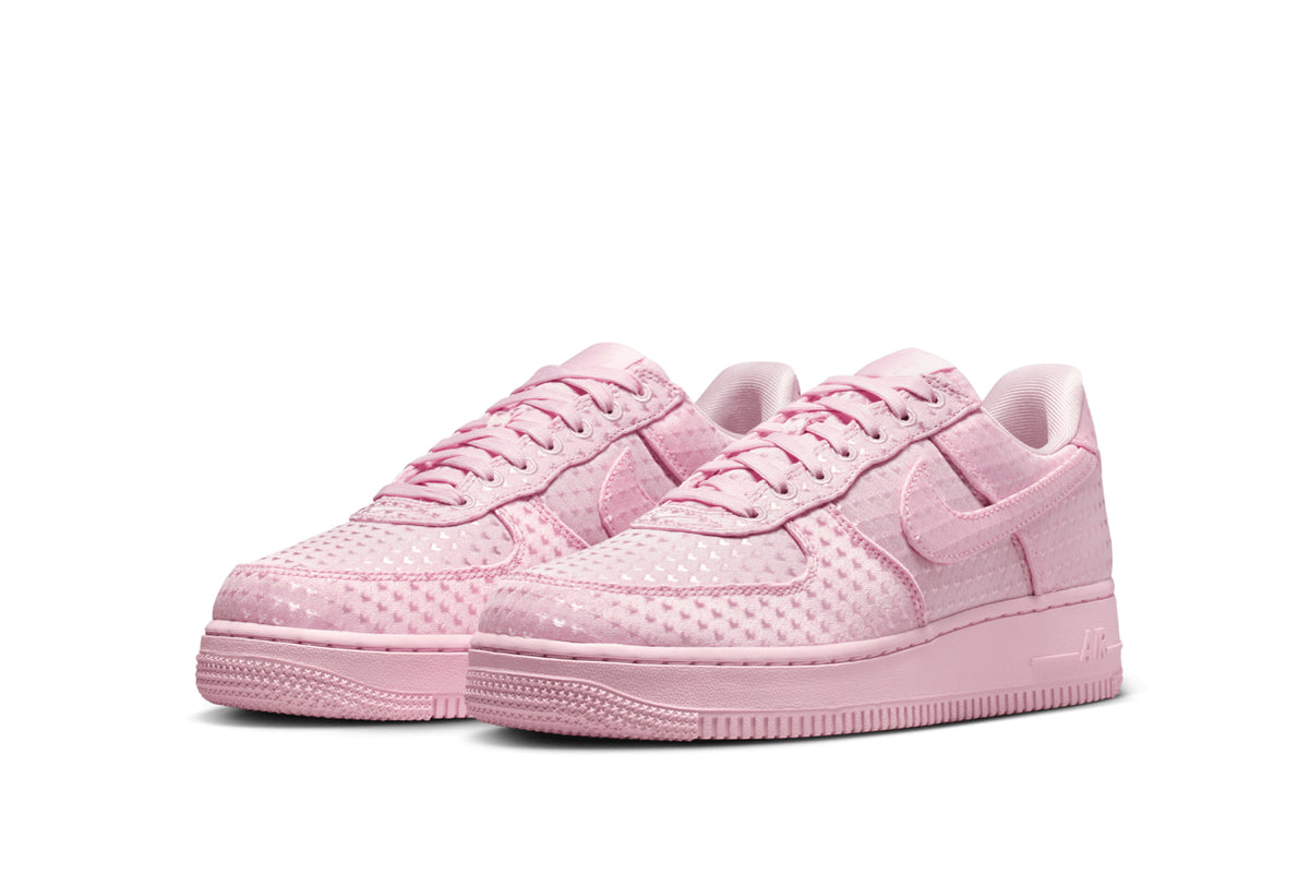 Nike Women's Air Force 1 '07 SE 'Valentine's Day